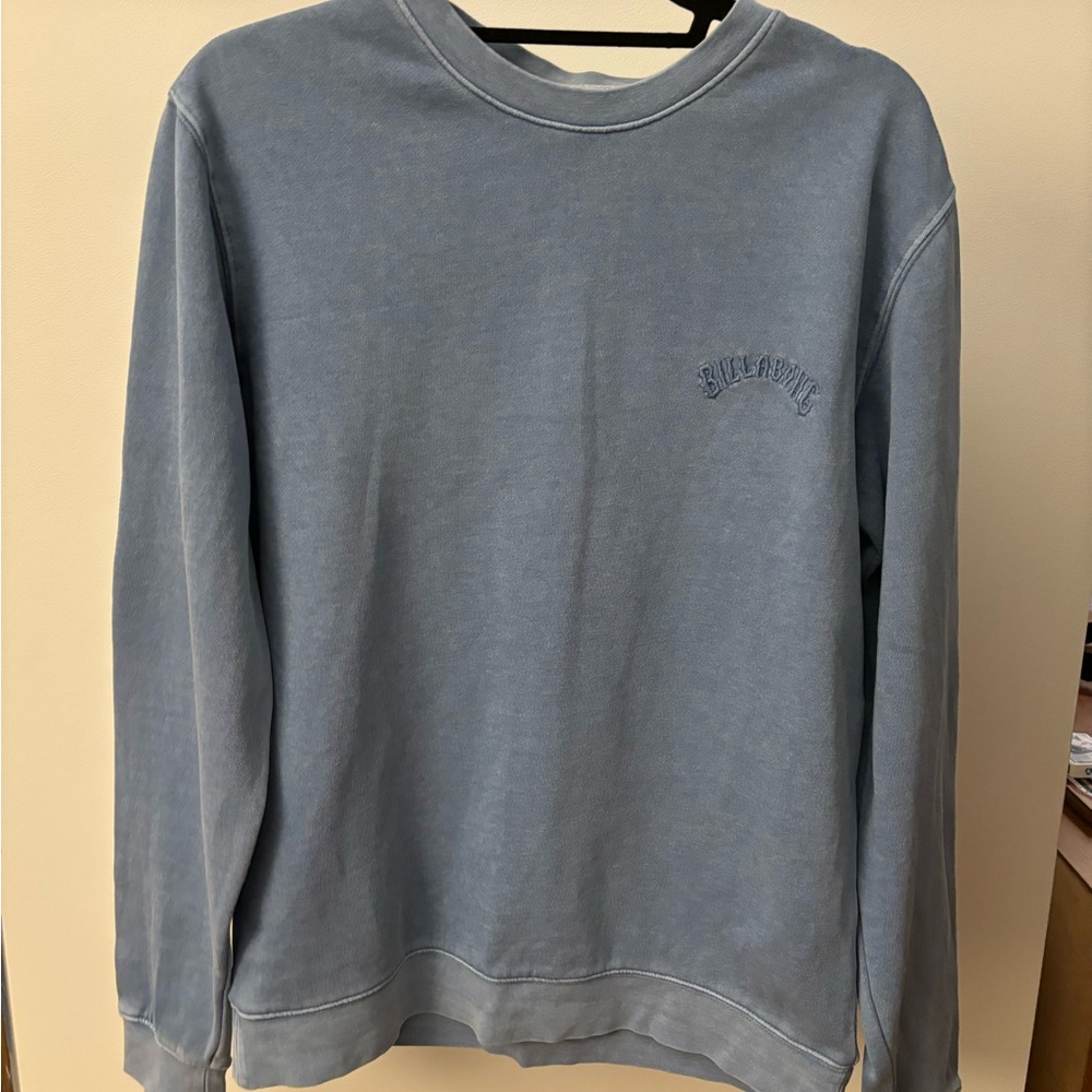 Billabong sweater